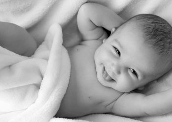 Staubsauger & Baby? | Staubsaugen zum Einschlafen & Nasensauger