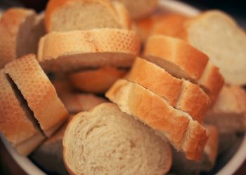 Brot im Römertopf aufbewahren? | Im Tontopf & Brottopf lagern
