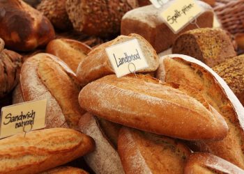 Brot aufbewahren | Wie richtig lagern & länger frisch halten