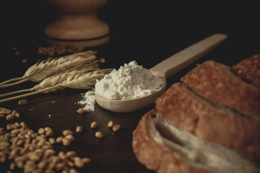Brot Backen Rezept Mehl Getreide - VugarAhmadov / Pixabay